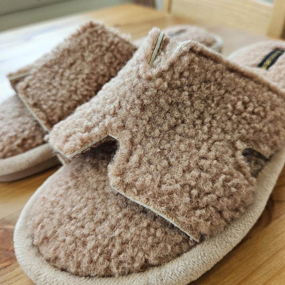 Pretty You London Slippers Hermes Design New! Size 8-9 - Picture 4 of 6